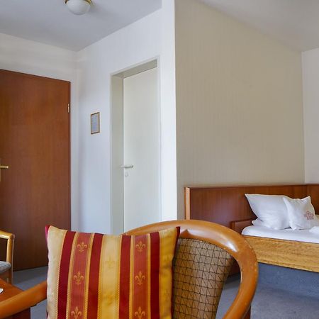 Invite Hotel Loewen Freiburg Exterior photo