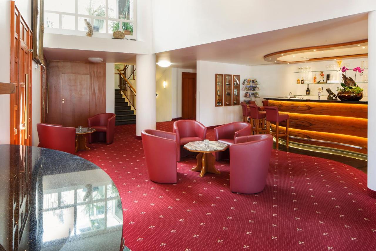 Invite Hotel Loewen Freiburg Exterior photo
